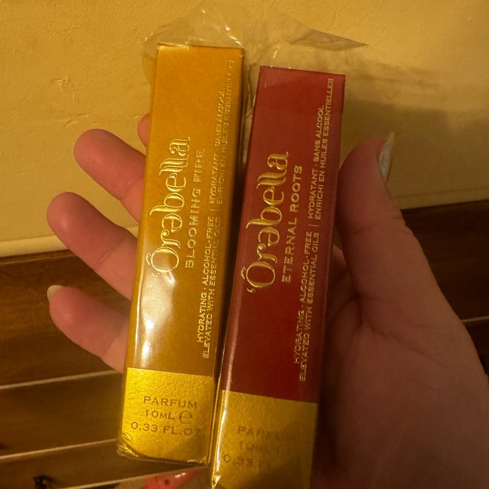 Orabella Blooming Petal and Eternal Roots Perfume Duo - Gold and Red